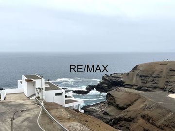 VENTA DE CASA EN PUCUSANA CLUB NAUTICO POSEIDON