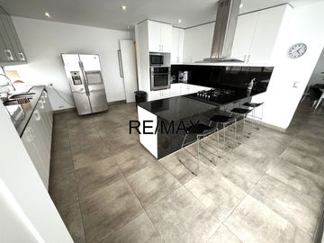VENTA DE CASA EN PUCUSANA CLUB NAUTICO POSEIDON