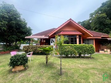 Single Storey House for sale in On Tai, San Khampang