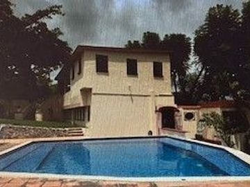 Casa en Venta en Rancho Tetela, Cuernavaca, Morelos.