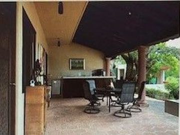 Casa en Venta en Rancho Tetela, Cuernavaca, Morelos.