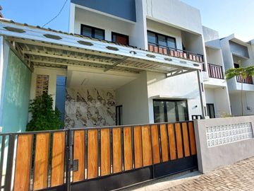 Rumah Baru View Persawahan di Banguntapan