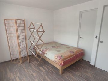 DEPARTAMENTO EN VENTA, 2DO PISO EN ESTRENO Y EQUIPADO, UBICADO EN URB. ALPAMAYO LÍMITE CON LA MOLINA