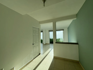 VENTA DE CASA, 3 RECÁMARAS, EN RESIDENCIAL SANTA FE, CORREGIDORA, QRO