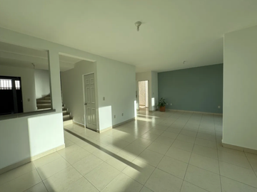 VENTA DE CASA, 3 RECÁMARAS, EN RESIDENCIAL SANTA FE, CORREGIDORA, QRO