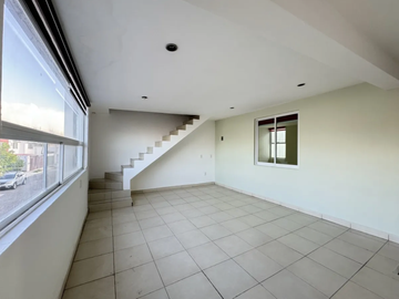 VENTA DE CASA, 3 RECÁMARAS, EN RESIDENCIAL SANTA FE, CORREGIDORA, QRO