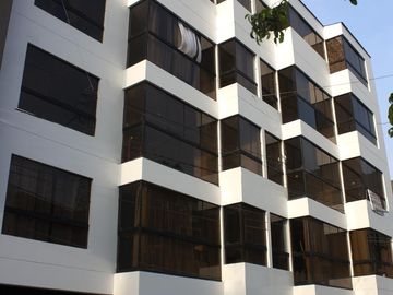 VENTA DE DPTO EN ESTRENO EQUIPADO UBICADO EN URB. ALPAMAYO LÍMITE CON LA MOLINA