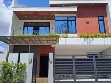 3BR House and Lot for Sale in Park Hills Executive Village, Antipolo