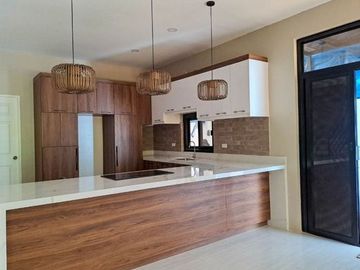 3BR House and Lot for Sale in Park Hills Executive Village, Antipolo
