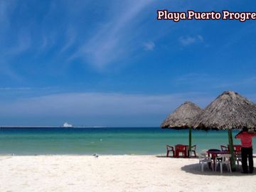 Departamento con acceso a la playa, en venta, zona Progreso, Merida, Yucatan.