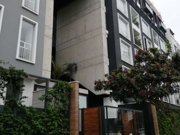 Moderno departamento en venta en Av. Grau Miraflores cerca al malecon