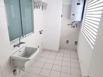 Moderno departamento en venta en Av. Grau Miraflores cerca al malecon