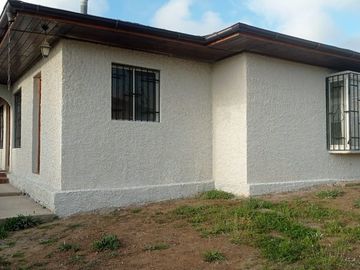 Se vende Casa Impecable En Recinto Cerrado, El Quisco