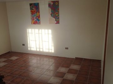 Se vende Casa Impecable En Recinto Cerrado, El Quisco