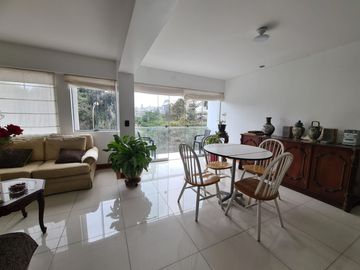 Depa Impecable en venta en Av. Los Ingenieros en Valle Hermoso Surco
