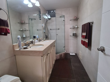Depa Impecable en venta en Av. Los Ingenieros en Valle Hermoso Surco