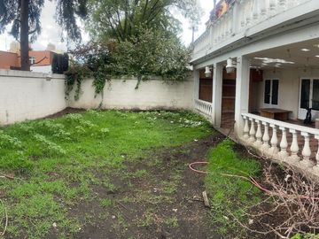 Casa con maravillosa distribución y ubicación en Lomas de las Palmas (Interlomas, Huixquilucan Estado de México)