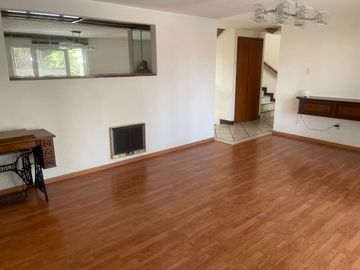 Casa con maravillosa distribución y ubicación en Lomas de las Palmas (Interlomas, Huixquilucan Estado de México)