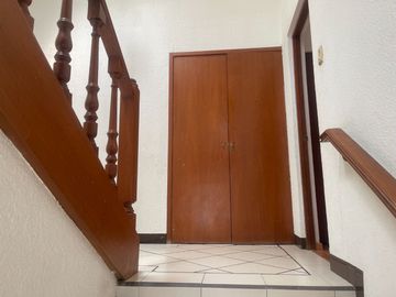 Casa con maravillosa distribución y ubicación en Lomas de las Palmas (Interlomas, Huixquilucan Estado de México)