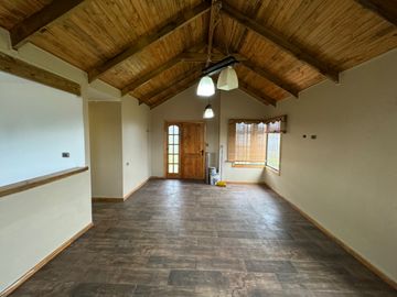 Casa de 1 piso 3D 2B en parcela 5.000M2  Rinconada de Cato, Chillán.