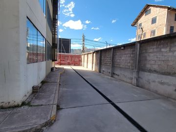 En VENTA: Amplio LOCAL Comercial de 1,091m² en SAN SEBASTIAN - CUSCO