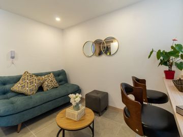 Apartaestudio Amoblado en venta - Av centenario