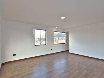 Departamento dúplex  Cuenca en Venta