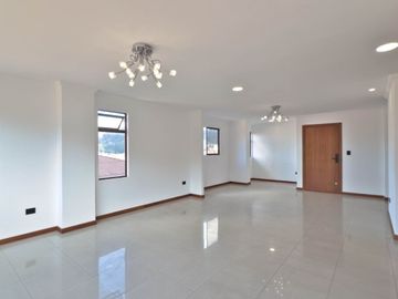 Departamento dúplex  Cuenca en Venta