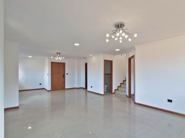 Departamento dúplex  Cuenca en Venta