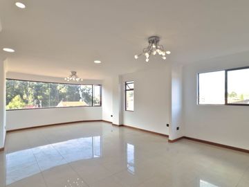 Departamento dúplex  Cuenca en Venta