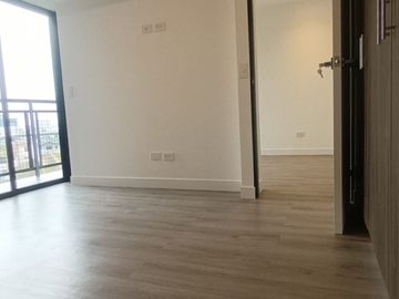 OPORTUNIDAD ÚNICA VENTA DEPARTAMENTO