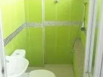 VENDO EDIFICIO EN TUMBES A 3 CUADRAS DE LA PLAZA DE ARMAS