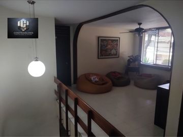 VENTA CASA LA FLORA NORTE DE CALI