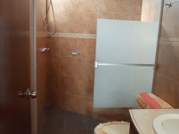 CASA EN CONJUNTO EN VENTA EN TECAMACHALCO 4 RECAMARAS