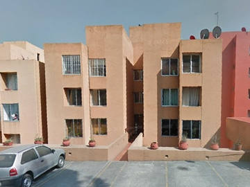 CASA EN VENTA EN JARDINES DE SATELITE, NAUCALPAN JUAREZ ¡¡EXCELENTE OPORTUNIDAD BANCARIA!!