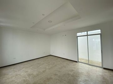 casa de venta en manta los gavilanes zona sur