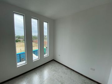 casa de venta en manta los gavilanes zona sur