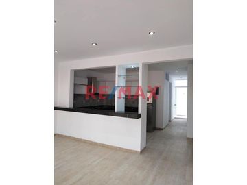 Venta De Casa De Playa A 10 Min De Cerro Azul