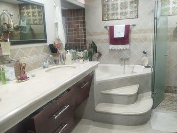 VENTA DE HERMOSA CASA EN CONDOMINIO PANCE AMPLIA ZONA VERDE
