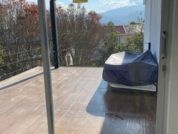 CASA DE VENTA O RENTA TUMBACO