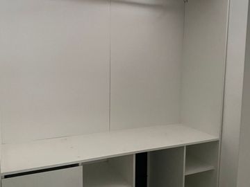 CASA DE VENTA O RENTA TUMBACO