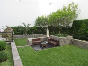 Departamento Amoblado y Equipado 2 Dormitorios con Piscina y Jardín en Alquiler en San Isidro