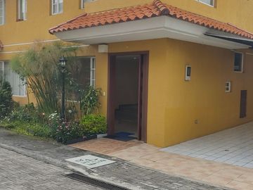 De Venta casa 174 m2 la Armenia 1, conjunto privado