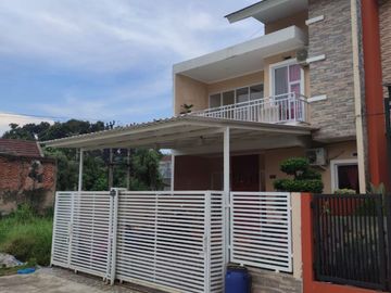 Rumah dijual di Pesona Batavia kemang bogor