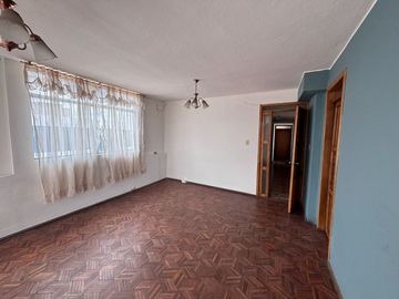 ¡Oportunidad Única! Casa Rentera en el Sector Parque Inglés, Norte de Quito - Precio: $230,000