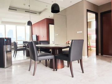 For Sale Apartment 3 Bedroom with Balcony at The Peak Sudirman, South Jakarta