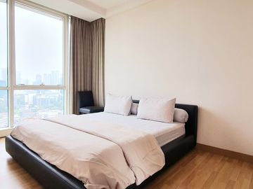 For Sale Apartment 3 Bedroom with Balcony at The Peak Sudirman, South Jakarta