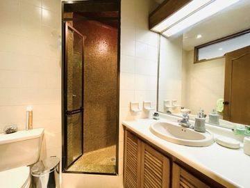 Espectacular Apto Dúplex en Bosque Medina 200 M2 + 100 TERRAZA