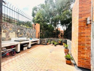 Espectacular Apto Dúplex en Bosque Medina 200 M2 + 100 TERRAZA