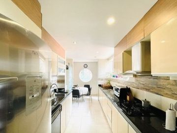 Espectacular Apto Dúplex en Bosque Medina 200 M2 + 100 TERRAZA